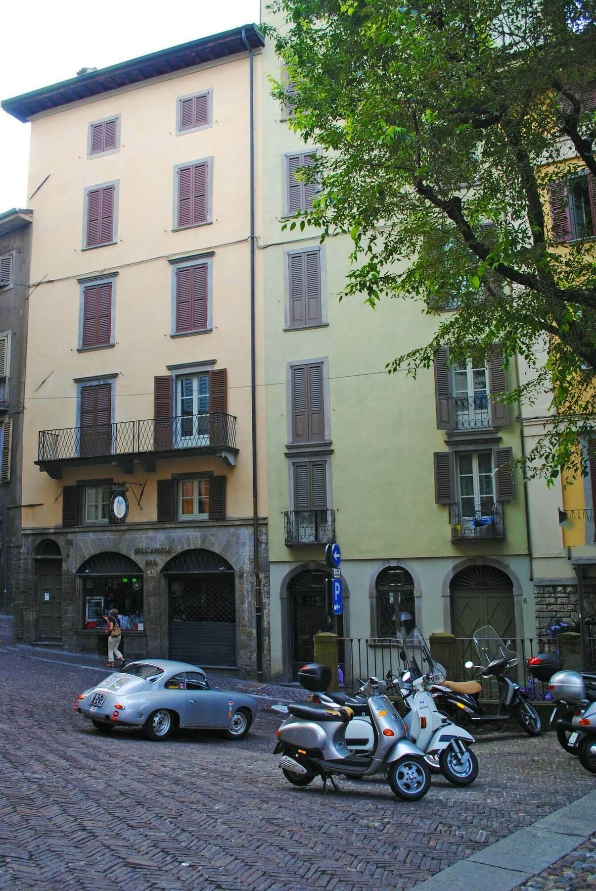 Bergamo Alta Guest House Exterior photo